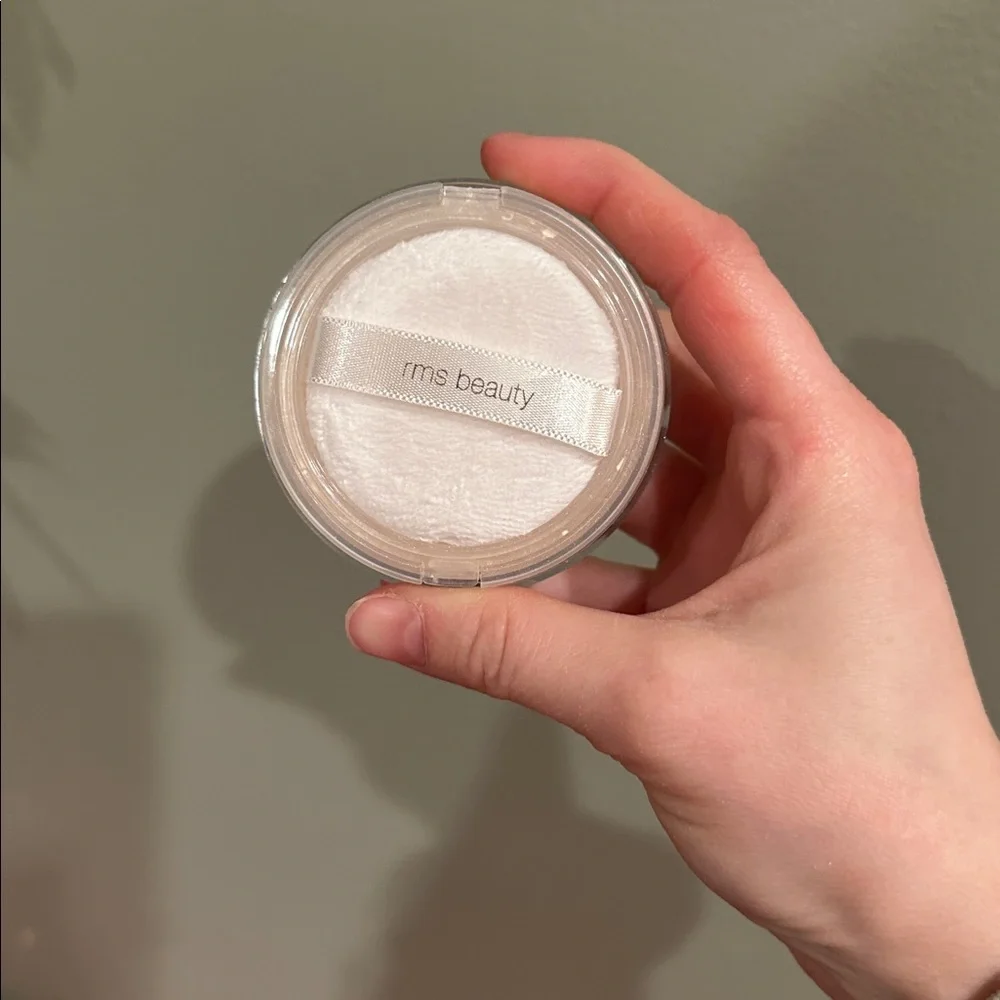 NEW ✨ RMS Beauty Cream Setting Powder - Picture 4 of 5